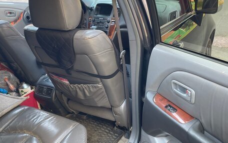 Lexus RX IV рестайлинг, 2000 год, 930 000 рублей, 4 фотография