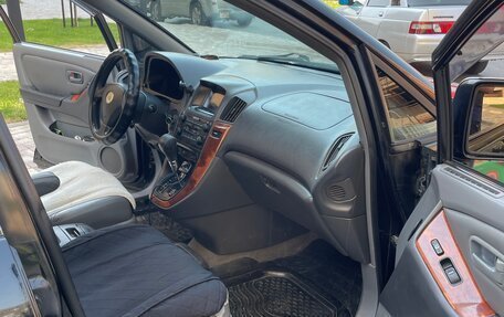 Lexus RX IV рестайлинг, 2000 год, 930 000 рублей, 5 фотография