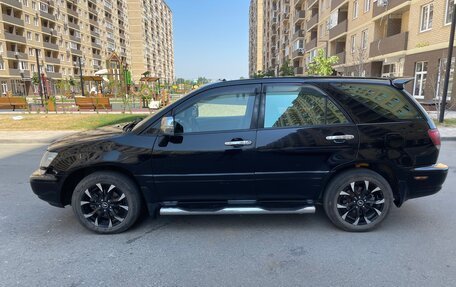 Lexus RX IV рестайлинг, 2000 год, 930 000 рублей, 10 фотография