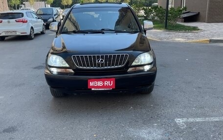 Lexus RX IV рестайлинг, 2000 год, 930 000 рублей, 12 фотография