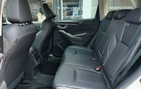 Subaru Forester, 2021 год, 2 950 000 рублей, 15 фотография