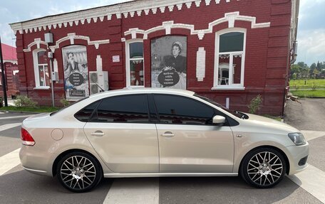 Volkswagen Polo VI (EU Market), 2011 год, 619 000 рублей, 4 фотография