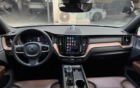 Volvo XC60 II, 2021 год, 3 545 000 рублей, 9 фотография