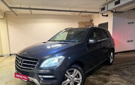 Mercedes-Benz M-Класс, 2013 год, 3 099 000 рублей, 2 фотография