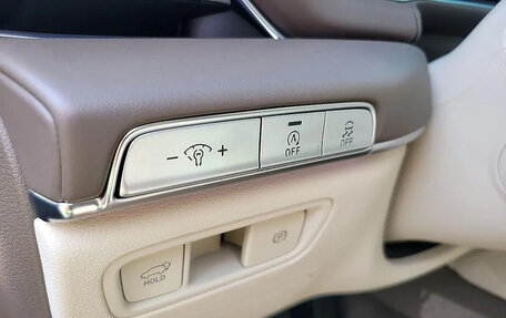 Genesis GV80 I, 2022 год, 3 900 000 рублей, 12 фотография