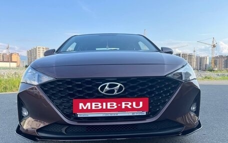 Hyundai Solaris II рестайлинг, 2021 год, 1 700 000 рублей, 12 фотография