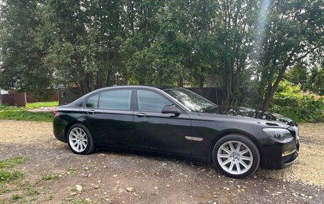 BMW 7 серия, 2011 год, 1 700 000 рублей, 3 фотография