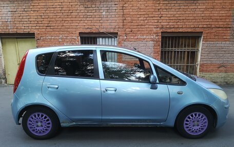 Mitsubishi Colt VI рестайлинг, 2002 год, 295 000 рублей, 2 фотография