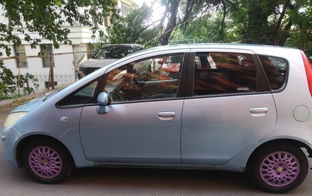 Mitsubishi Colt VI рестайлинг, 2002 год, 295 000 рублей, 6 фотография