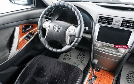 Toyota Camry, 2011 год, 1 299 000 рублей, 10 фотография