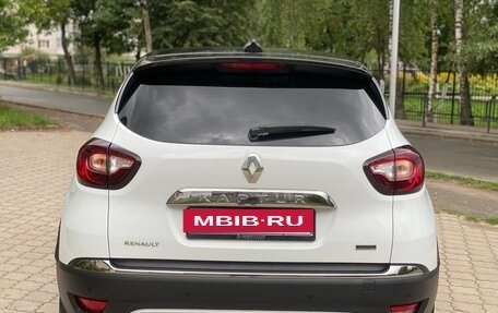 Renault Kaptur I рестайлинг, 2017 год, 1 670 000 рублей, 5 фотография