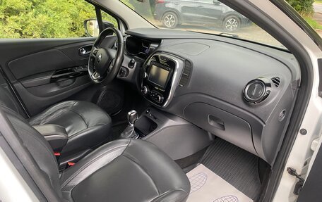 Renault Kaptur I рестайлинг, 2017 год, 1 670 000 рублей, 16 фотография