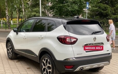Renault Kaptur I рестайлинг, 2017 год, 1 670 000 рублей, 4 фотография