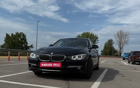 BMW 3 серия, 2012 год, 1 900 000 рублей, 2 фотография