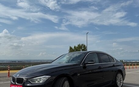 BMW 3 серия, 2012 год, 1 900 000 рублей, 3 фотография