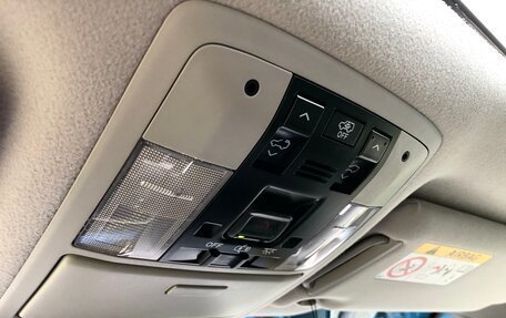 Toyota Land Cruiser Prado 150 рестайлинг 2, 2018 год, 5 250 000 рублей, 16 фотография