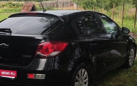 Chevrolet Cruze II, 2013 год, 700 000 рублей, 6 фотография
