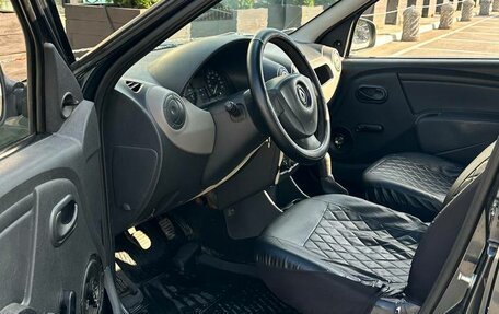 Renault Logan I, 2010 год, 375 000 рублей, 2 фотография