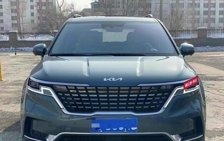 KIA Carnival, 2022 год, 3 900 000 рублей, 2 фотография