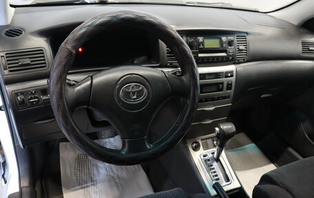 Toyota Corolla, 2002 год, 659 000 рублей, 8 фотография