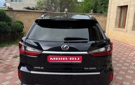 Lexus RX IV рестайлинг, 2017 год, 4 050 000 рублей, 4 фотография