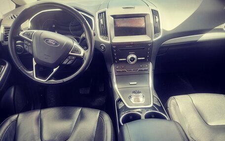 Ford S-MAX II, 2018 год, 2 400 000 рублей, 22 фотография