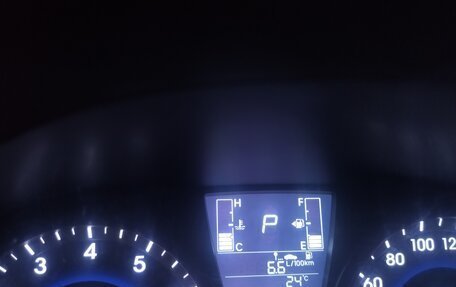 Hyundai Solaris II рестайлинг, 2015 год, 800 000 рублей, 14 фотография