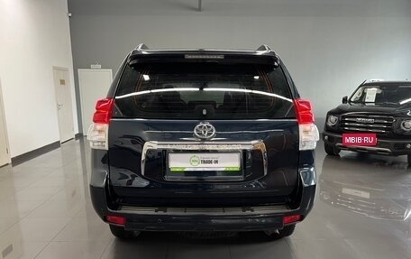 Toyota Land Cruiser Prado 150 рестайлинг 2, 2010 год, 2 445 000 рублей, 6 фотография