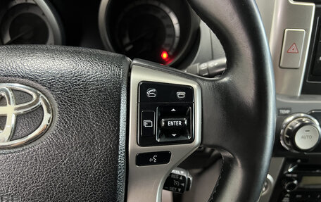 Toyota Land Cruiser Prado 150 рестайлинг 2, 2010 год, 2 445 000 рублей, 23 фотография