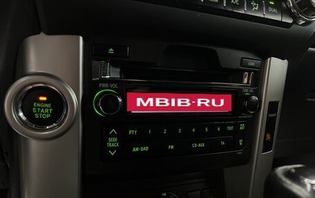 Toyota Land Cruiser Prado 150 рестайлинг 2, 2010 год, 2 445 000 рублей, 19 фотография