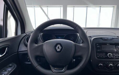 Renault Kaptur I рестайлинг, 2019 год, 1 400 000 рублей, 14 фотография