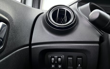 Renault Kaptur I рестайлинг, 2019 год, 1 400 000 рублей, 23 фотография