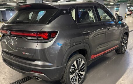 Changan CS35 Plus, 2024 год, 2 400 000 рублей, 2 фотография