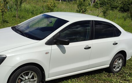 Volkswagen Polo VI (EU Market), 2014 год, 850 000 рублей, 2 фотография