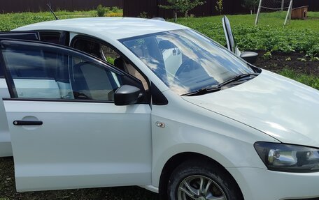 Volkswagen Polo VI (EU Market), 2014 год, 850 000 рублей, 6 фотография