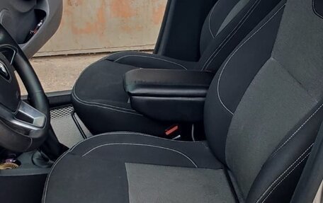 Renault Logan II, 2021 год, 800 000 рублей, 22 фотография