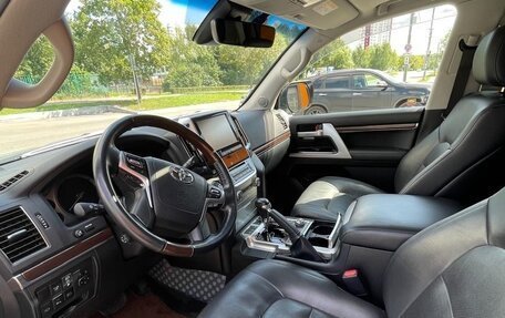 Toyota Land Cruiser 200, 2018 год, 8 700 000 рублей, 8 фотография