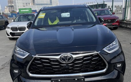 Toyota Highlander, 2024 год, 5 369 000 рублей, 2 фотография