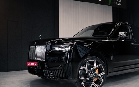 Rolls-Royce Cullinan, 2025 год, 97 500 000 рублей, 2 фотография