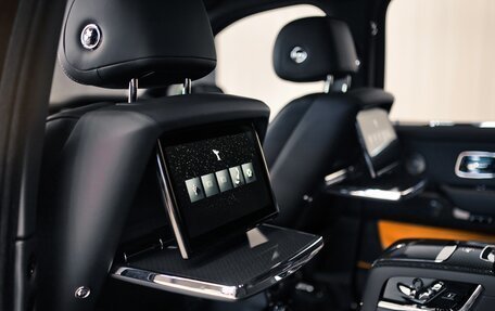 Rolls-Royce Cullinan, 2025 год, 97 500 000 рублей, 10 фотография