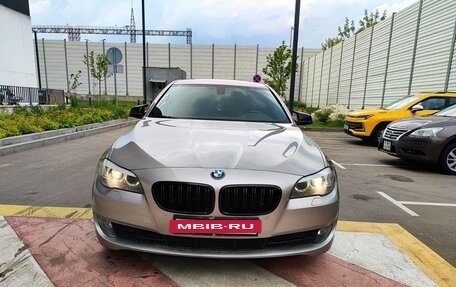 BMW 5 серия, 2012 год, 1 735 000 рублей, 2 фотография