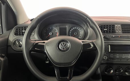 Volkswagen Polo VI (EU Market), 2015 год, 884 000 рублей, 14 фотография