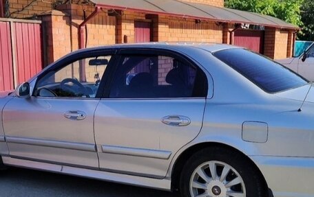 Hyundai Sonata IV рестайлинг, 2005 год, 300 000 рублей, 1 фотография