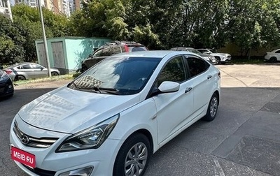 Hyundai Solaris II рестайлинг, 2015 год, 500 000 рублей, 1 фотография