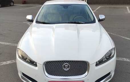 Jaguar XF I рестайлинг, 2013 год, 1 фотография