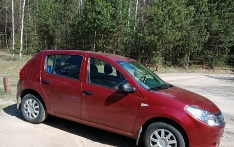 Renault Sandero I, 2014 год, 680 000 рублей, 3 фотография