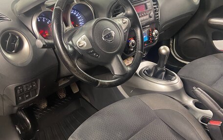 Nissan Juke II, 2011 год, 750 000 рублей, 7 фотография
