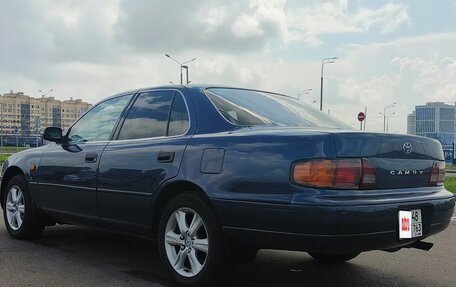 Toyota Camry, 1994 год, 530 000 рублей, 3 фотография