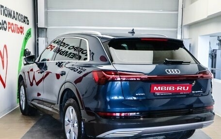 Audi e-tron I, 2022 год, 5 079 000 рублей, 6 фотография