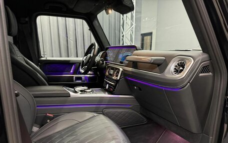 Mercedes-Benz G-Класс AMG, 2023 год, 21 000 000 рублей, 14 фотография